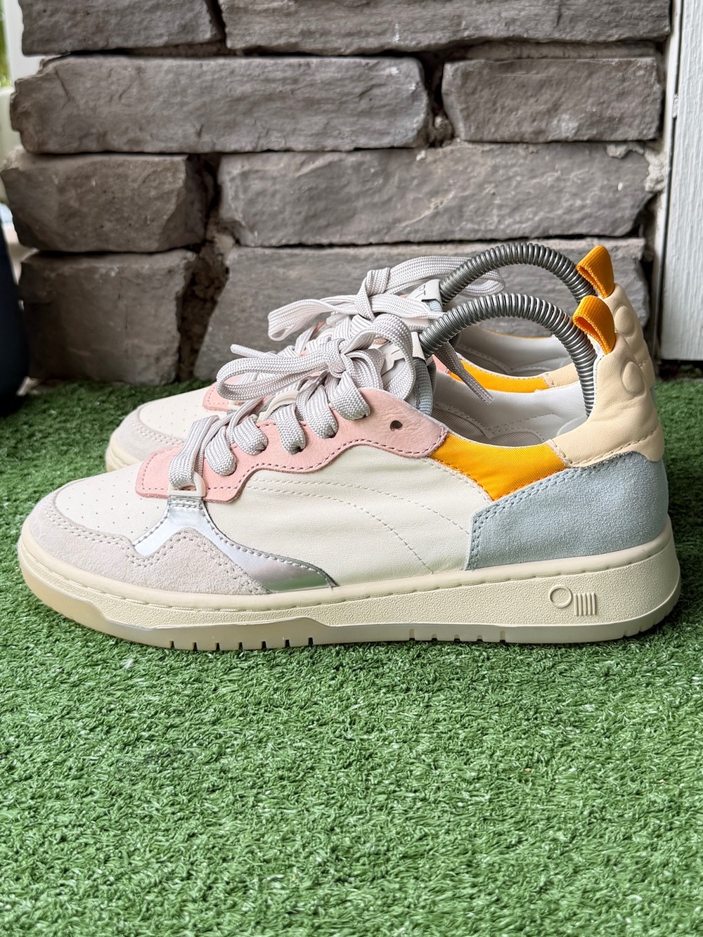 Oncept Phoenix Rose Multi Women’s Sneakers